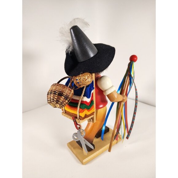 HOLZKUNST CHRISTIAN ULBRICHT NUTCRACKER CLOTH PEDDLER WOODER SMOKER W. GERMANY - Picture 8 of 11